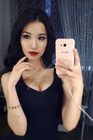 Карина, метро Партизанская