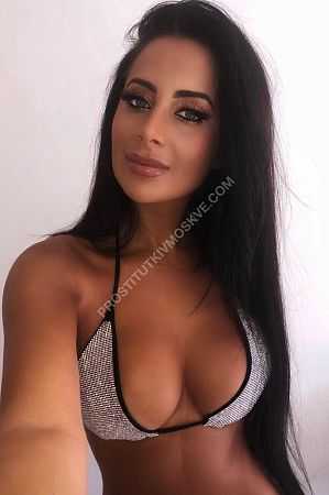 Наташа, метро Мичуринский проспект