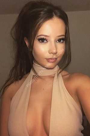 инга, метро Менделеевская