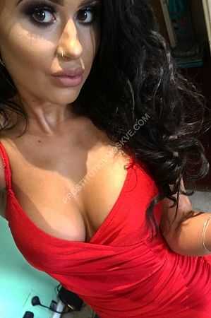 Лаура, метро Щукинская