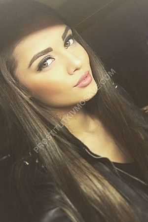 Соня, метро Чкаловская