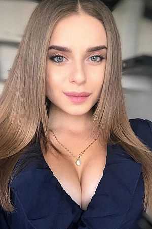 Лена, метро Зорге