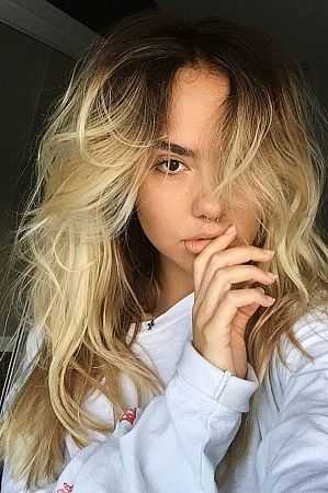 Саша, метро Зорге