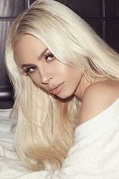 Юлия, метро Филёвский парк