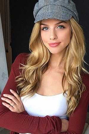 Алёна, метро Мичуринский проспект