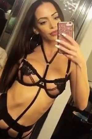 Вера, метро Панфиловская