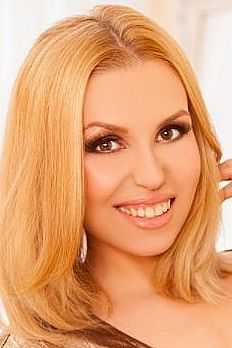 Дарина, метро Бульвар Адмирала Ушакова