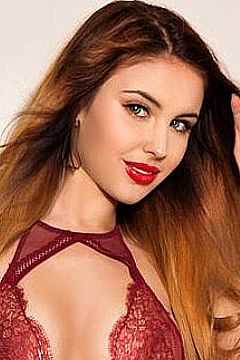 Рената, метро Славянский бульвар