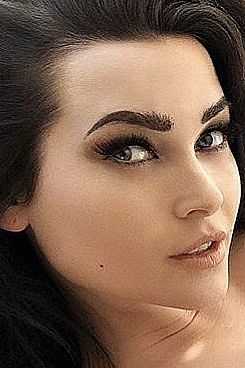 Лина, метро Выставочная