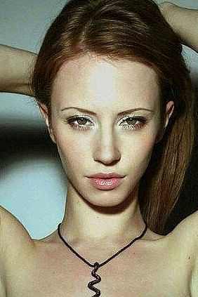 Яна, метро Измайловская