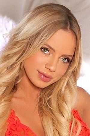 Эляна, метро Савёловская