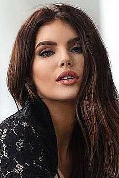 Дарина, метро Полянка