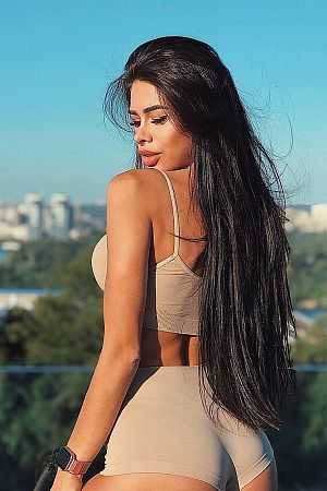 Кристи, метро Калужская