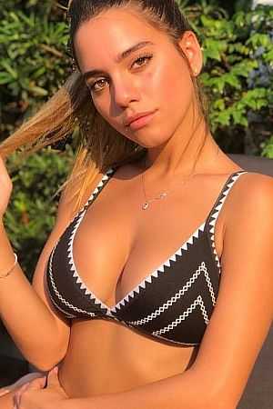 лиля, метро Бунинская аллея