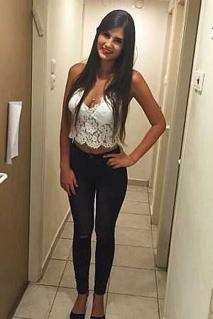 Алла, метро Ботанический сад