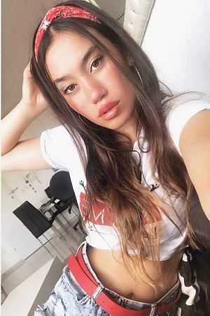 Лариса, метро Красные Ворота