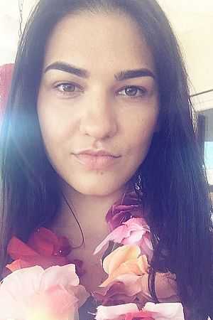 Алла, метро Варшавская