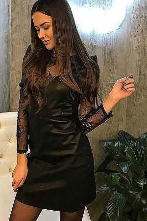 Лариса, метро Добрынинская