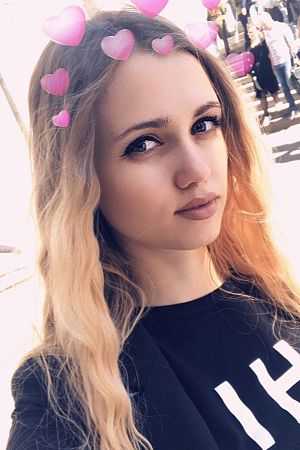 Кристи, метро Новые Черёмушки