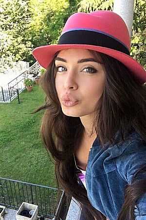 Кристи, метро Проспект Вернадского