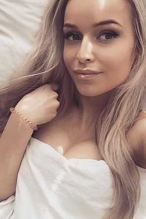 Лариса, метро Полежаевская