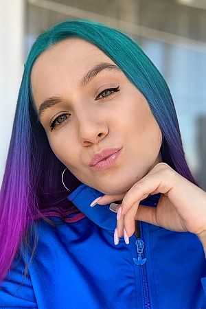 Алиса, метро Измайлово