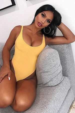 Алла, метро Соколиная Гора