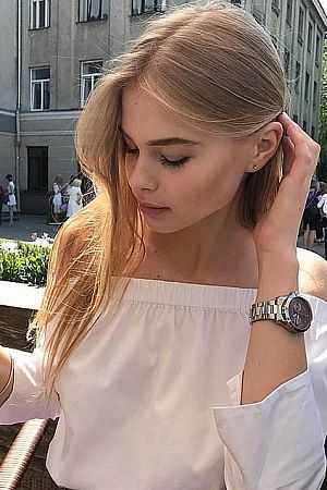 Юля, метро Алтуфьево