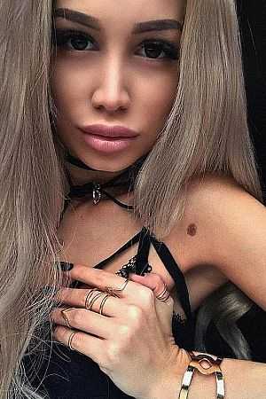 Юля, метро Водный стадион