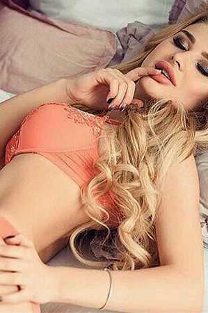 Юля, метро Проспект Мира