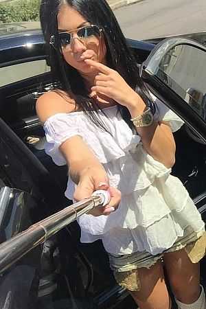 Джулия, метро Красногвардейская