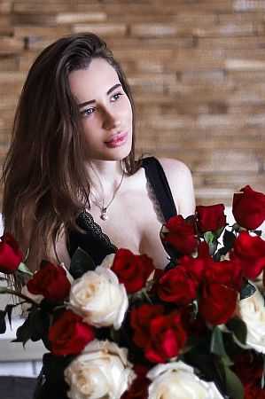 Алла, метро Спортивная