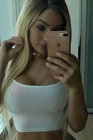 Кристи, метро Марьино