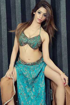 Гуля, метро Новопеределкино