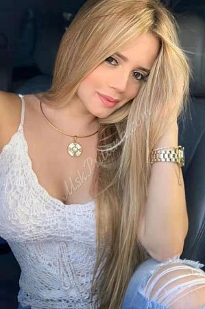 Стеша, метро Верхние Котлы