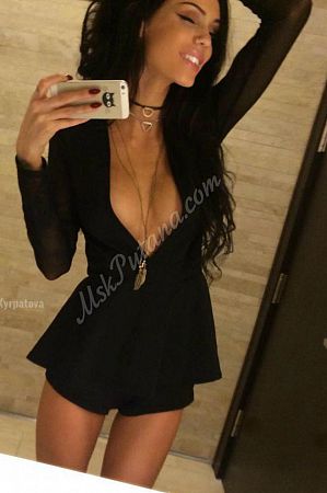 Дарина, метро Октябрьское Поле