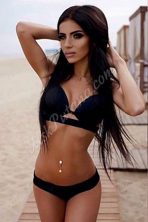 Мила, метро Полежаевская