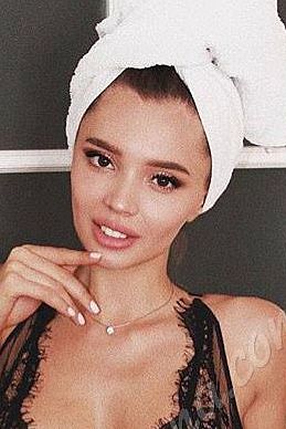 Яночка, метро Павелецкая