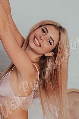 Люба, метро Цветной бульвар