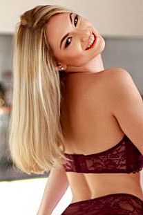 Лина, метро Пражская