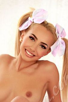 Мариша, метро Коломенская