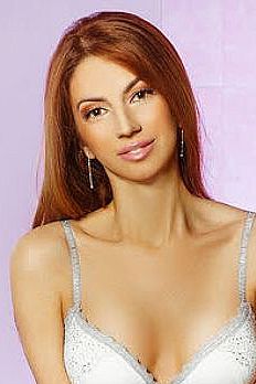 Вера, метро Третьяковская