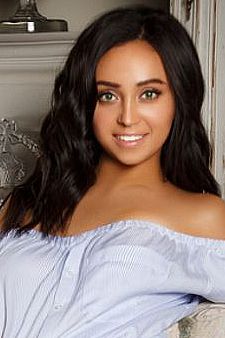 Алёна, метро Полежаевская