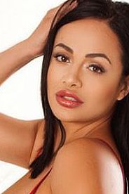 Ева, метро Каховская