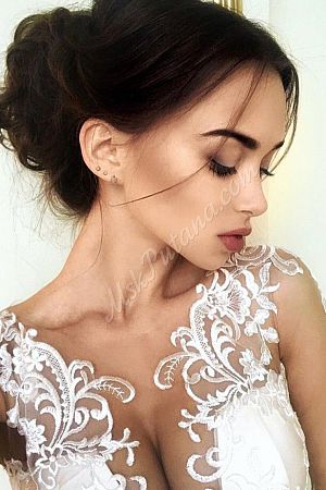 Таисия, метро Кропоткинская