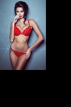 Яна, метро Красносельская