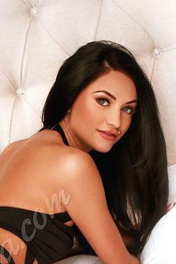 Карина, метро Авиамоторная