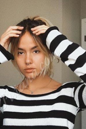 Алёна, метро Новоясеневская