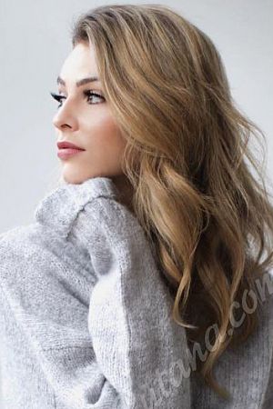 Камила, метро Лесопарковая