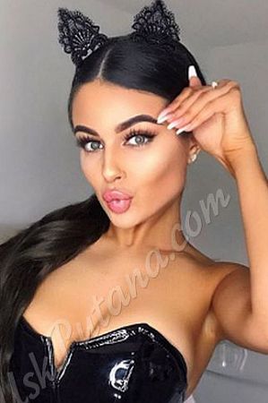 Анюта, метро Выхино